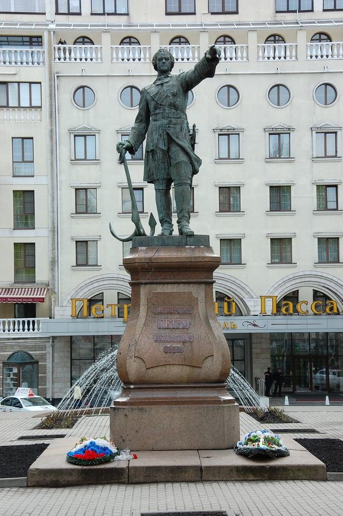 Image of Памятник Петру I. voronezh russia