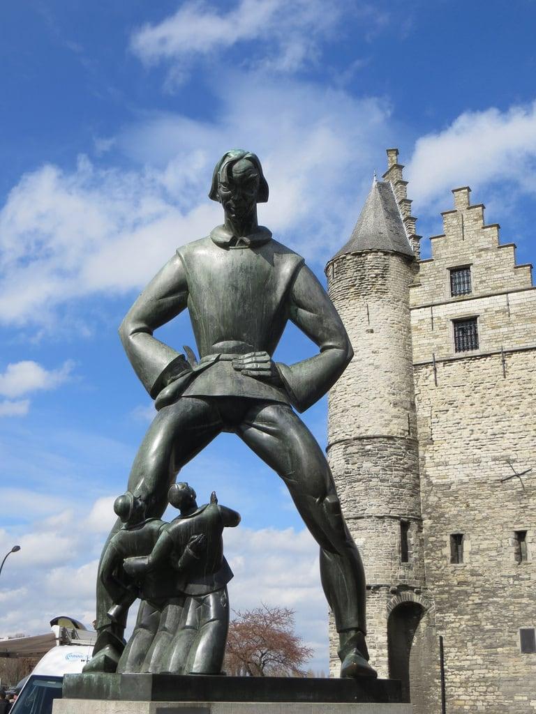 Het Steen 의 이미지. antwerp antwerpen belgië belgium statue standbeeld langewapper hetsteen