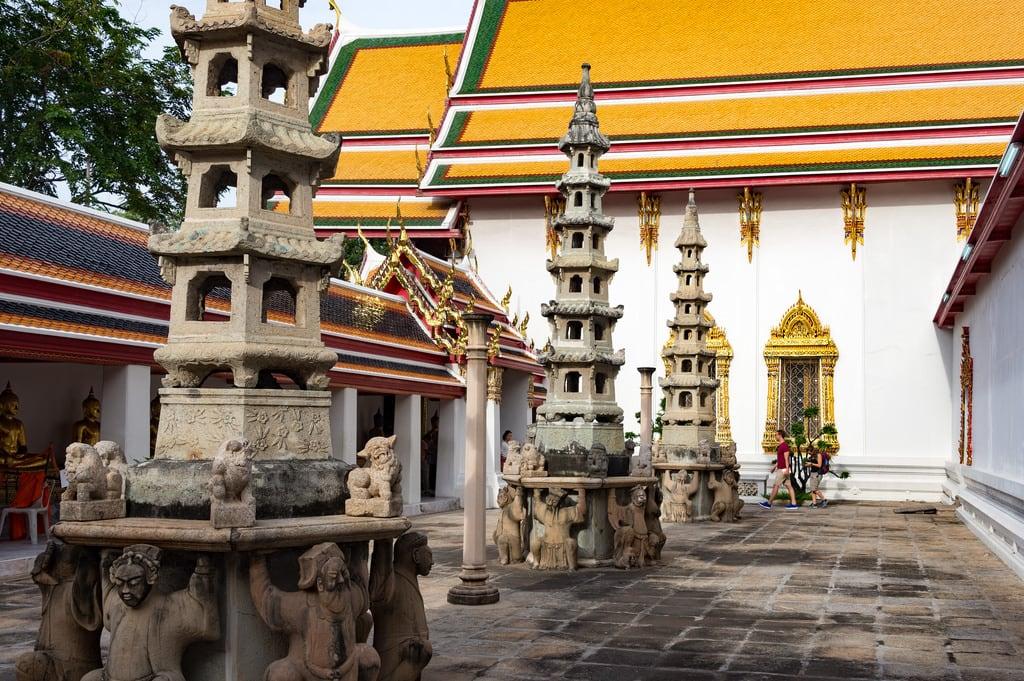 Imagine de Reclining buddha - Wat Pho. bangkok temple templeoftherecliningbuddha thailand wat watpho watpo krungthepmahanakhon th
