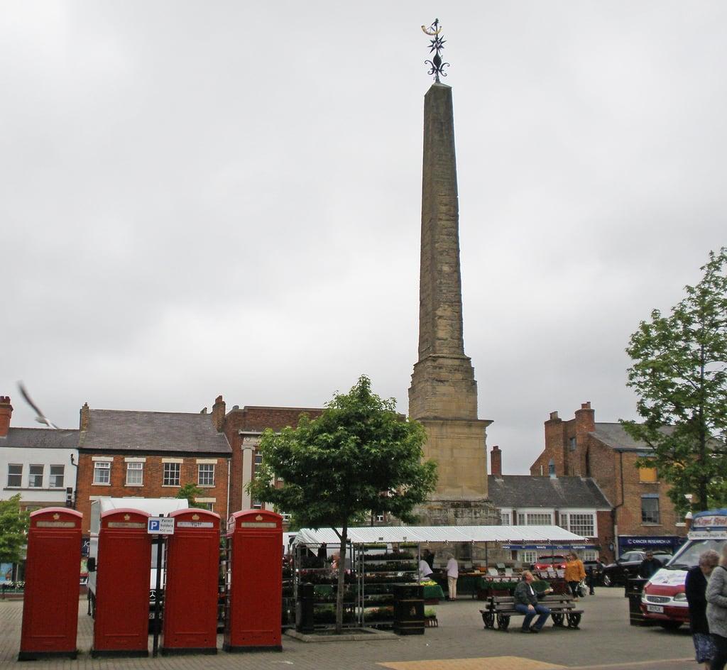 Obraz The Obelisk. ripon yorkshire obelisk nicholashawksmoor marketplace