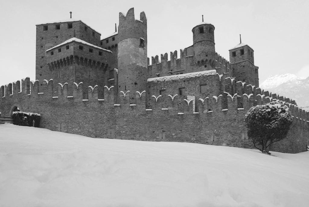 Billede af Castello di Fénis. ski 2010 pila