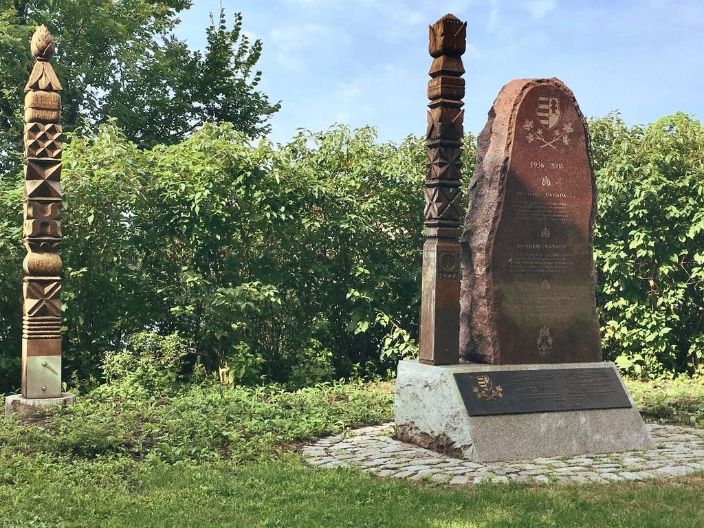 Image de Hungarian Monument. 