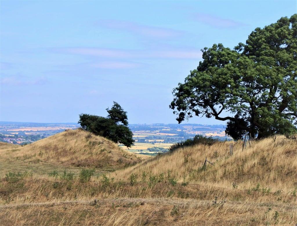 Image de Burrough Hill Iron Age Fort. burroughonthehill leicestershire burrough hillfort hill fort wreake valley ironage ancient