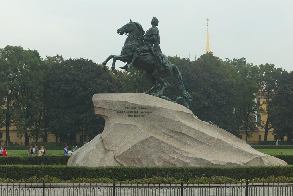 Gambar dari Peter the Great. ronmacphotos russia stpetersburg bronzehorseman exodusavs peterthegreat
