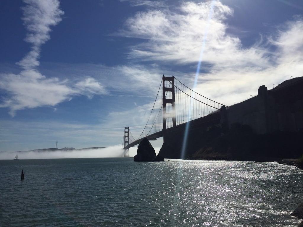Изображение на Golden Gate Bridge. 