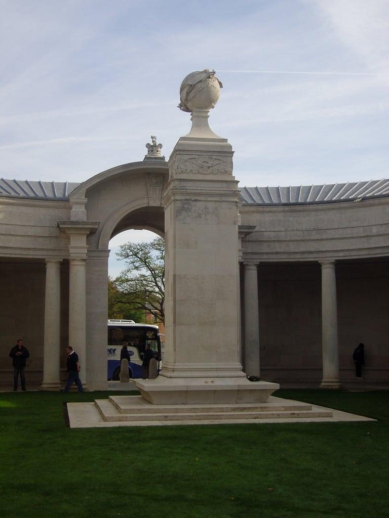 Attēls no Arras Memorial & Arras Flying Services Memorial. france worldwarone
