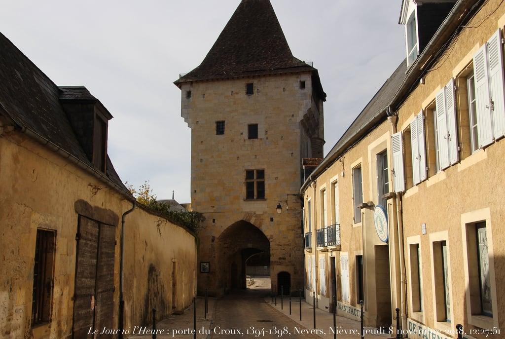 Porte du Croux görüntü. nevers croux portedecroux moyenâge renaudcamus nièvre nivernais tour tower 8novembre2018