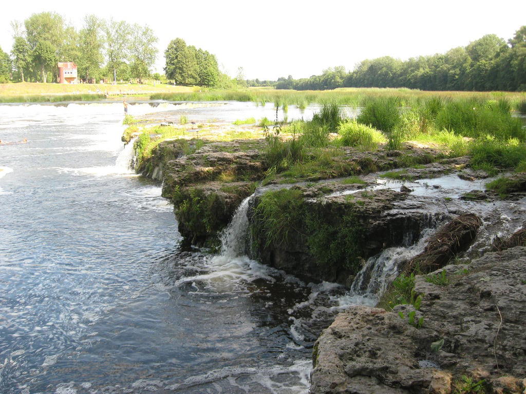 Река вента. Водопад Вентас. Латвия водопад Вентас. Кулдига водопад.