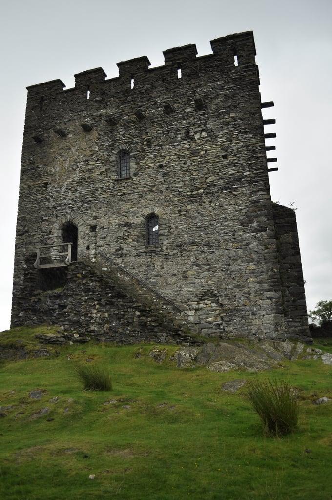 Dolwyddelan Castle görüntü. digital nikon creativecommons ccbysa nikond5000 creativecommonsccbysa