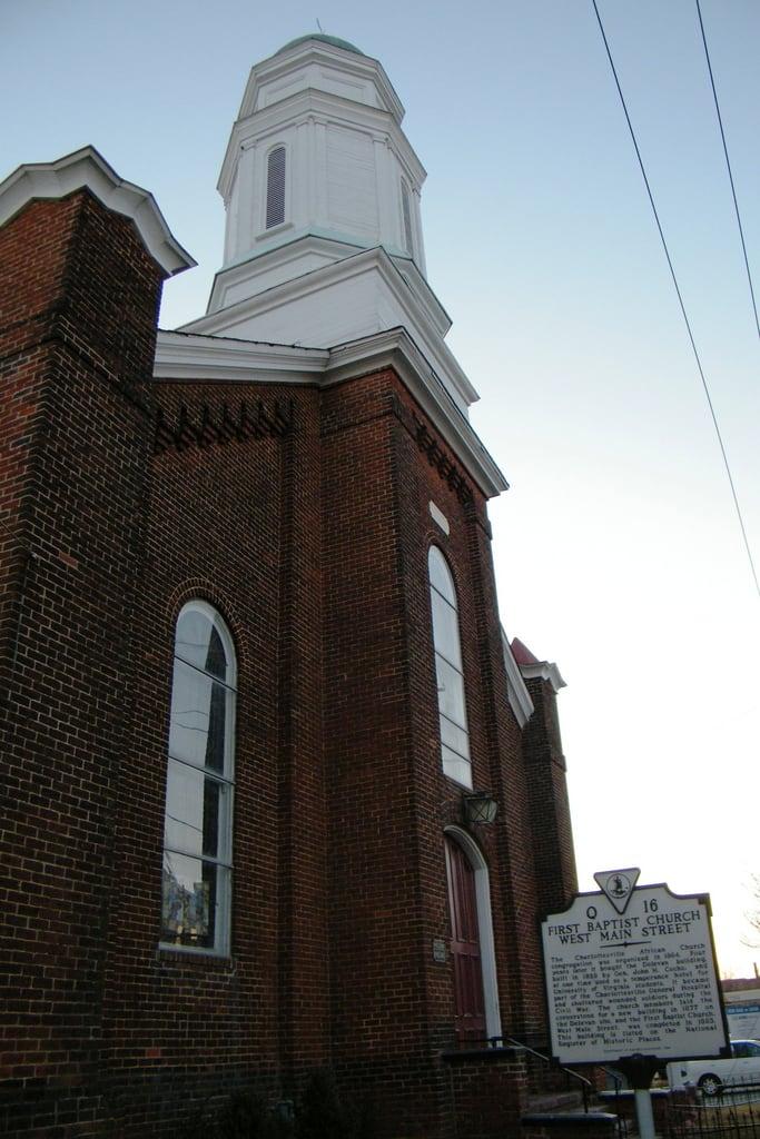 University of Virginia Historic Marker की छवि. building church virginia charlottesville historicplace
