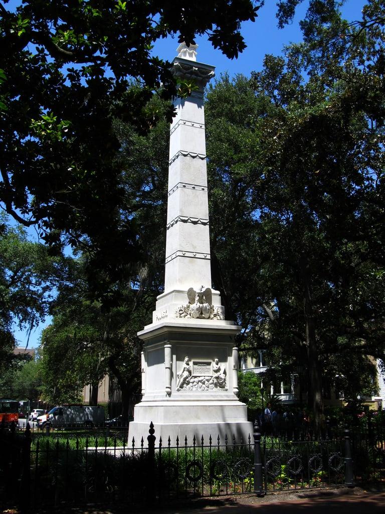 Casimir Pulaski Monument képe. georgia south chatham savannah