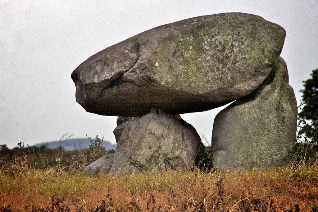 Billede af Dolmen. uk ireland europe down northernireland megalith dolmen cromlech slidderyford wateresk