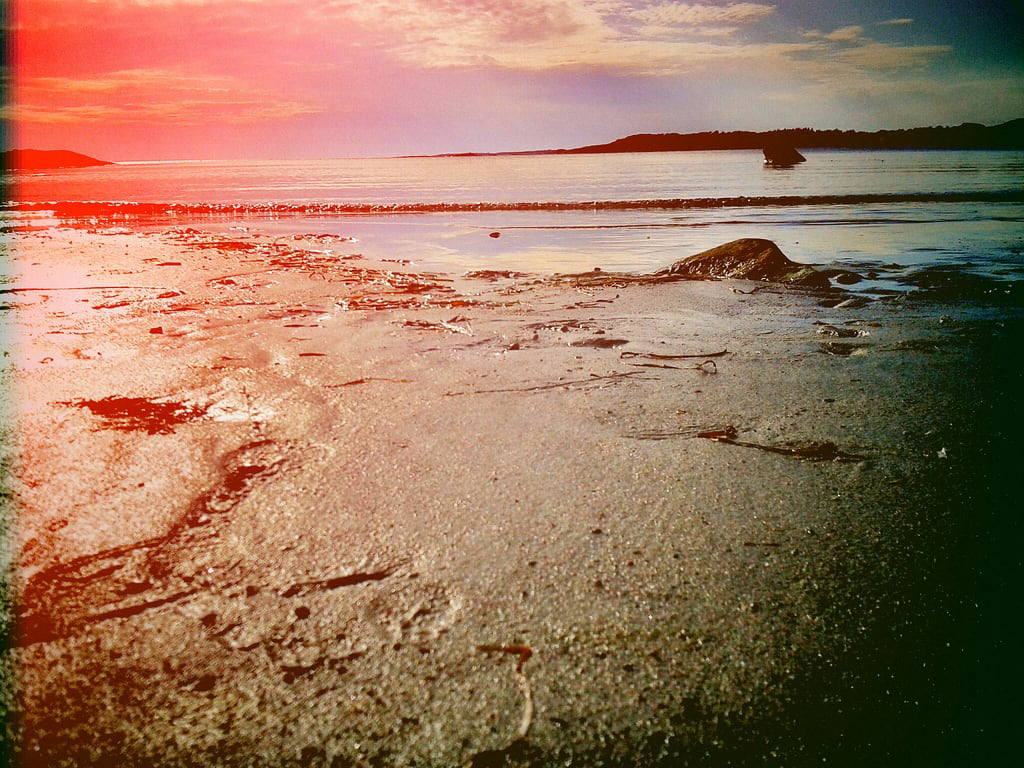 Изображение Särö Västerskog Пляж длиной 51 м. cameraphone sun sol beach clouds strand sweden sverige vignette cellphonecamera moln mobilkamera särö samsunggalaxyace