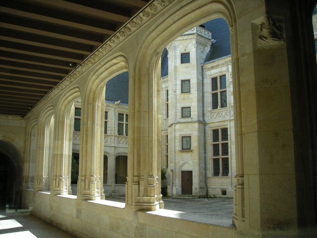 Изображение на Palais Jacques Cœur. 