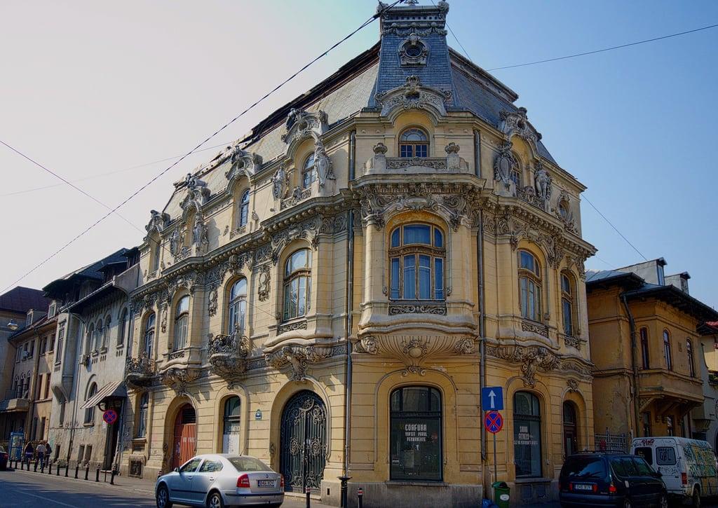 Image de Casa Mița Biciclista. building historic bucharest wikilovesmonuments lmibiima18146