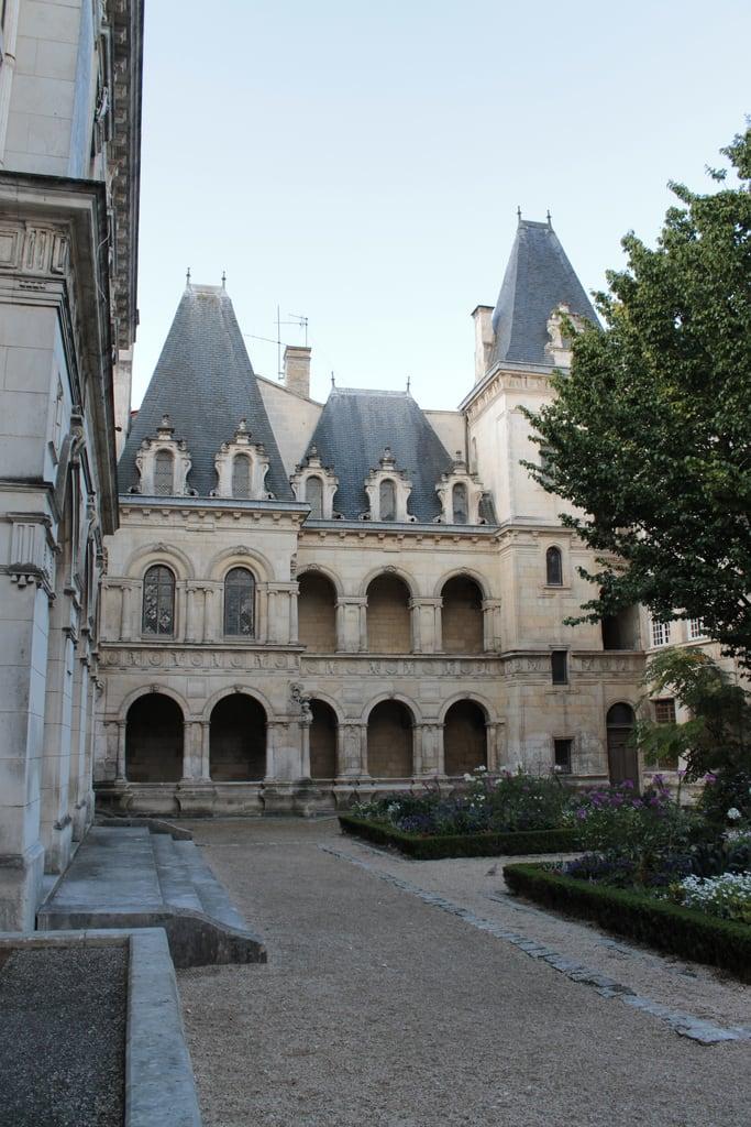Image of Maison Henri II. france larochelle maisonhenriii 07290815summervacation 08070808larochelle