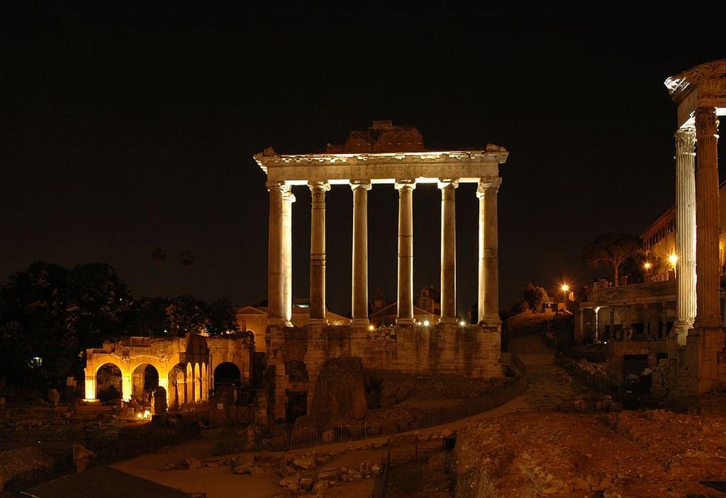 Obrázek Temple of Saturn. rome romanforum templeofsaturn рим римскийфорум храмсатурна