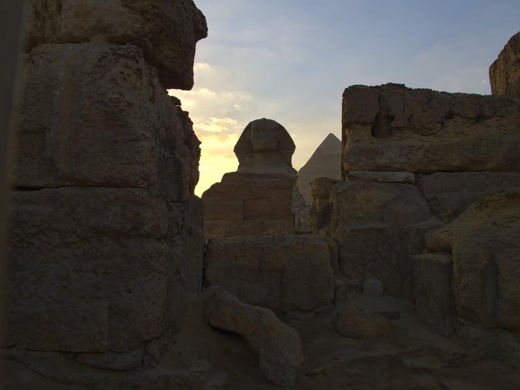 Imagen de Menfis y su necrópolis – Zonas de las pirámides. 