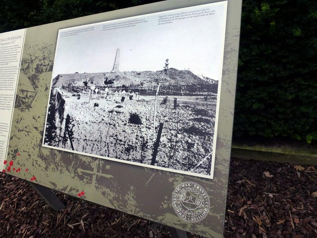Imagem de 5th Australian Division Memorial, Buttes Cemetery, Polygon Wood. 