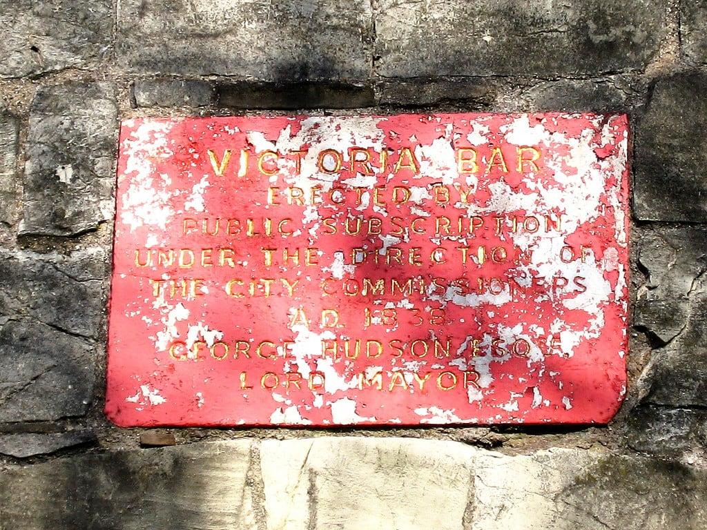 Victoria Bar görüntü. plaque