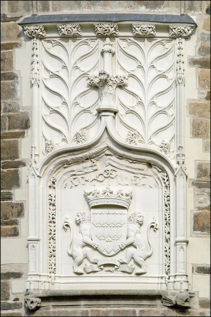 ภาพของ Blason de la Ville de Nantes. château nantes blason paysdelaloire ducsdebretagne muséechâteau anniedalbera muséedhistoiredenantes armesdebretagne