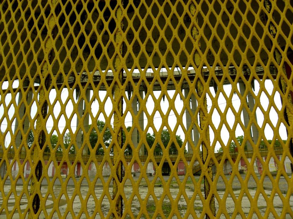 New York State Pavillion की छवि. park nyc newyorkcity sculpture usa newyork architecture flushingmeadows queens publicart 1960s philipjohnson worldsfair greatgatsby coronapark newyorkstatepavillion