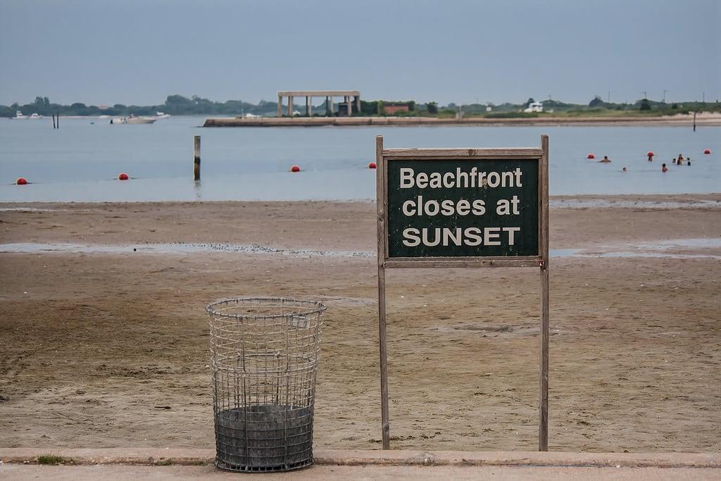 Image of Jones Beach. ocean sun beach sign see sand jonesbeach signes flickraward