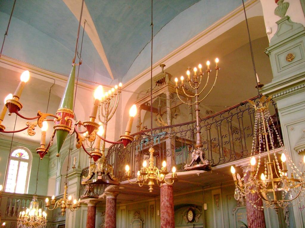 Image of Synagogue. france interior interieur synagogue chandelier provence vaucluse lustre carpentras