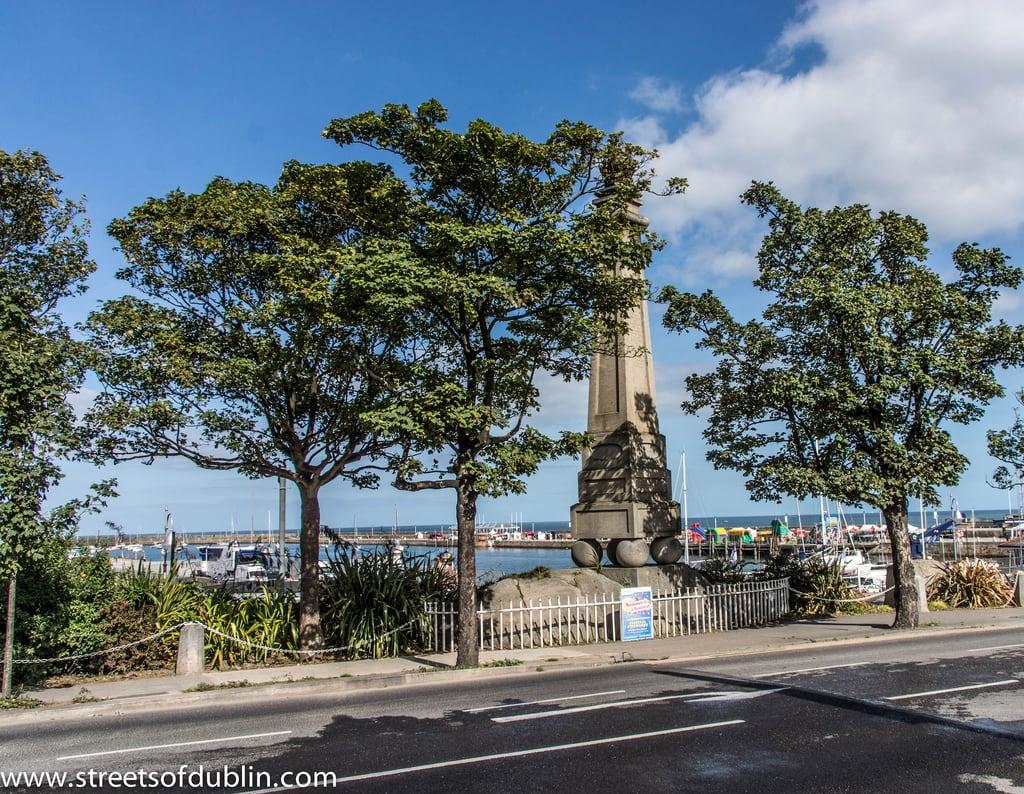 Obraz King George IV Monument. ireland dublin europe sony dunlaoghaire dublinstreets streetsofdublin infomatique nex7