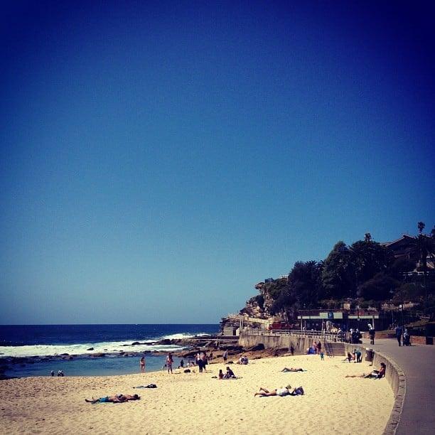 Bronte Beach 의 이미지. square squareformat iphoneography instagramapp xproii uploaded:by=instagram foursquare:venue=4b058762f964a5205b8f22e3