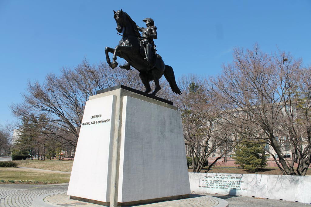 Image de General Jose de San Martin Memorial. 2013 march2013 10march2013 northwestwashingtondc wdc dc foggybottom foggybottom2013 20thstreet 20thstreet2013 20thstreetnwwdc2013 20thstreetnwwashingtondc virginiaavenue virginiaavenue2013 virginiaavenuenwwashingtondc virginiaavenuenwwdc2013 generaljosedesanmartinmemorial generaljosedesanmartin statue statues2013 trianglepark triangleparks triangleparkswashingtondc josedesanmartinstatuetrianglepark publicartinpublicspaces publicartinpublicspaces2013 publicartinpublicspaceswashingtondc publicartinpublicspaceswdc2013 washingtondc