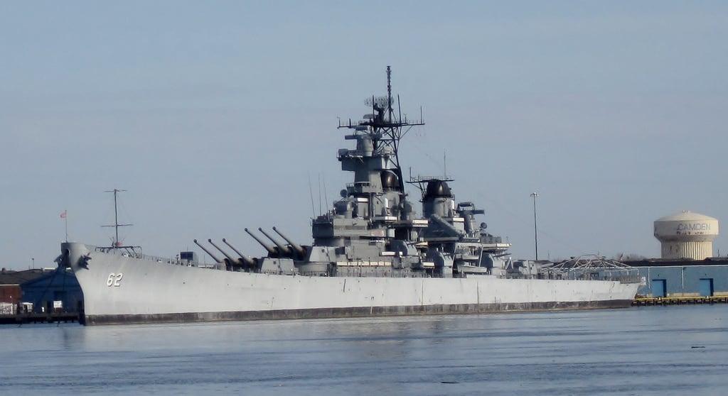 Billede af USS New Jersey. newjersey ship worldwarii 1940s battleship koreanwar vietnamwar camdencounty