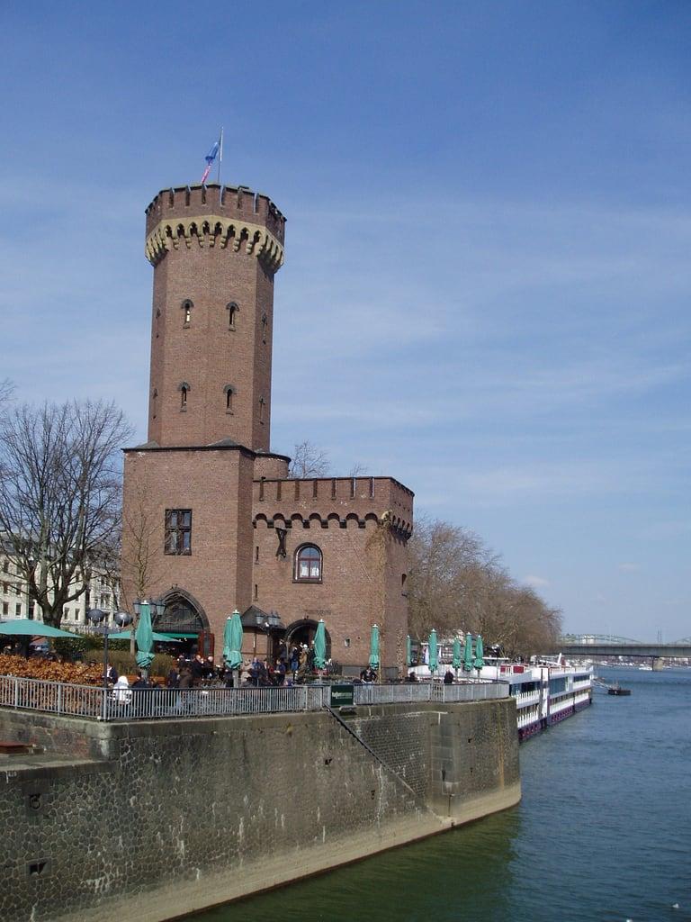 Bild von Malakoffturm. tower cologne köln