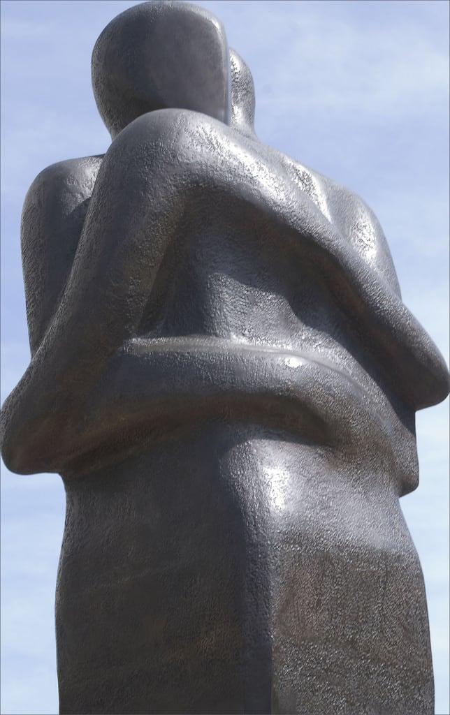 Bild von Reconciliation Statue. richmondva roncogswell reconciliationstatuethetrianglerichmondva reconciliationstatuerichmondva