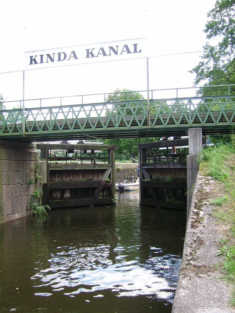 Billede af Kinda kanal. geotagged canal locks linköping Östergötland juli2007 geo:lat=5842228 geo:lon=15630798