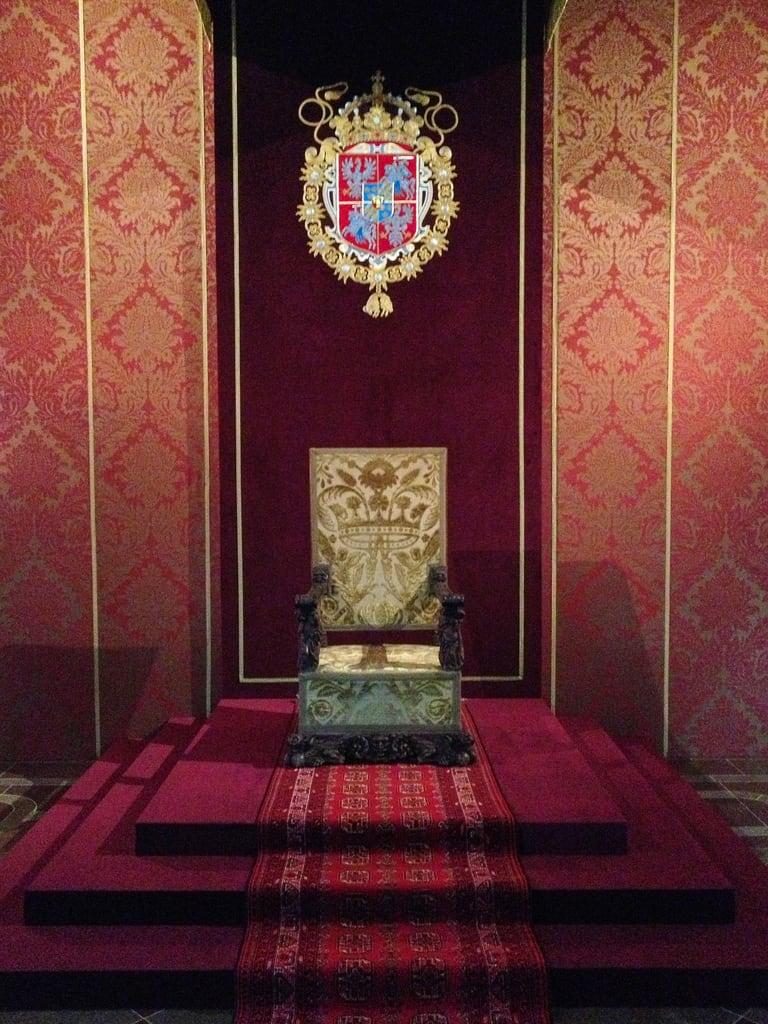 Gambar dari Palace of the Grand Dukes of Lithuania. europeanunion lithuania lightroom iphone4s